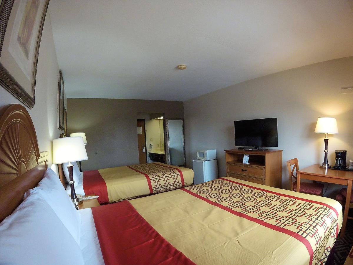 Travel Inn And Suites- Sikeston Miner I-55 Exit-67 Екстер'єр фото