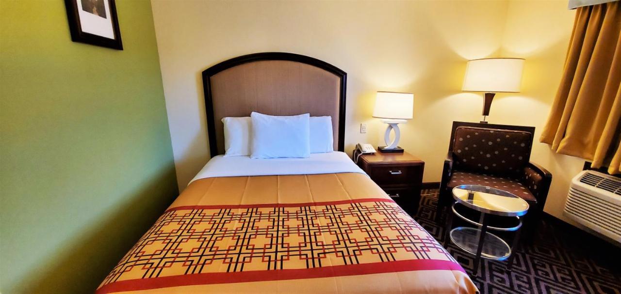 Travel Inn And Suites- Sikeston Miner I-55 Exit-67 Екстер'єр фото