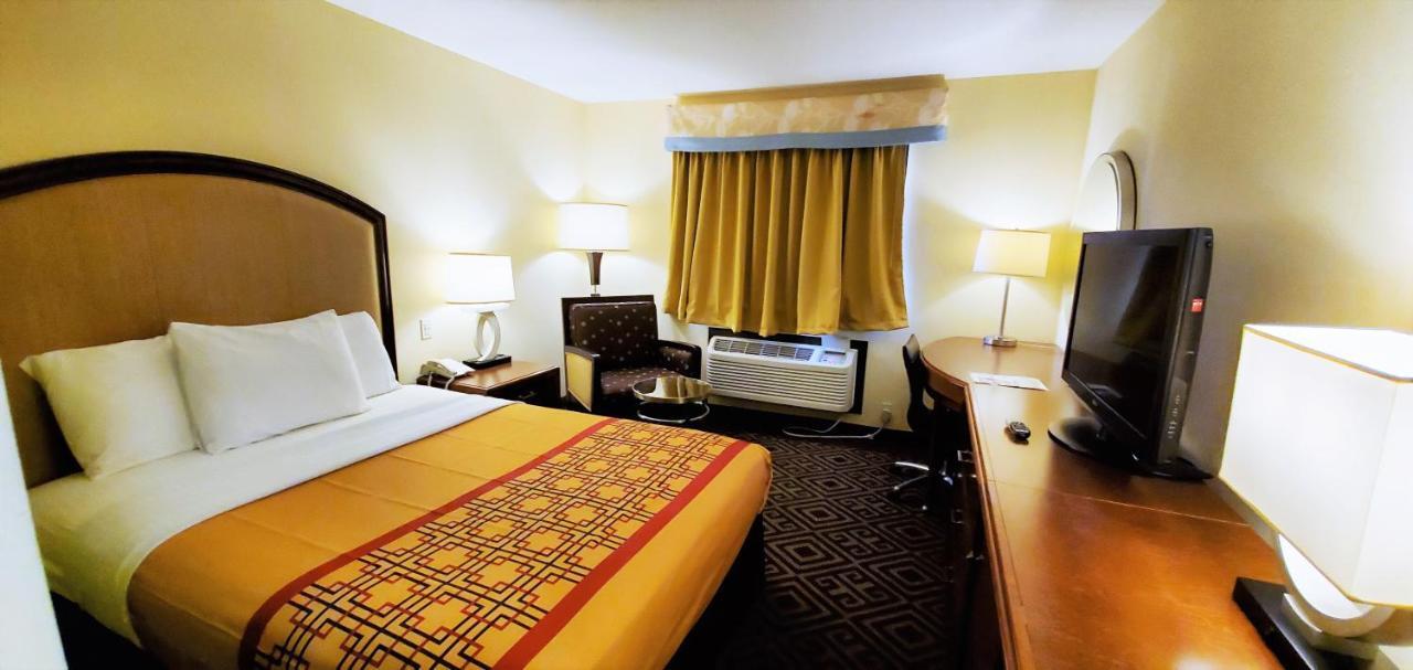 Travel Inn And Suites- Sikeston Miner I-55 Exit-67 Екстер'єр фото