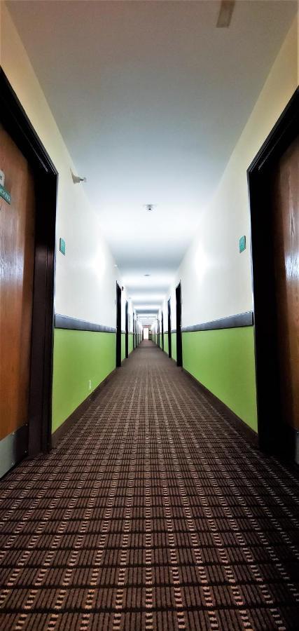 Travel Inn And Suites- Sikeston Miner I-55 Exit-67 Екстер'єр фото