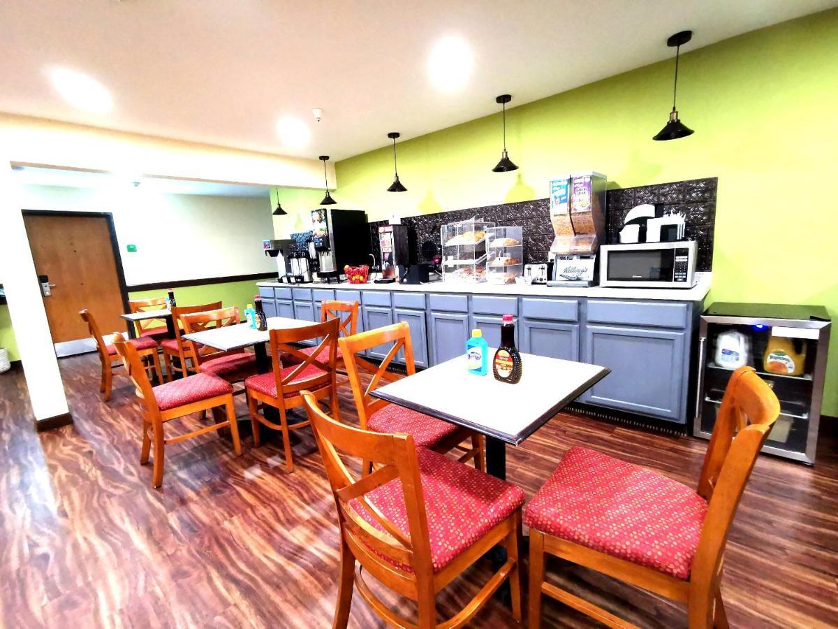 Travel Inn And Suites- Sikeston Miner I-55 Exit-67 Екстер'єр фото